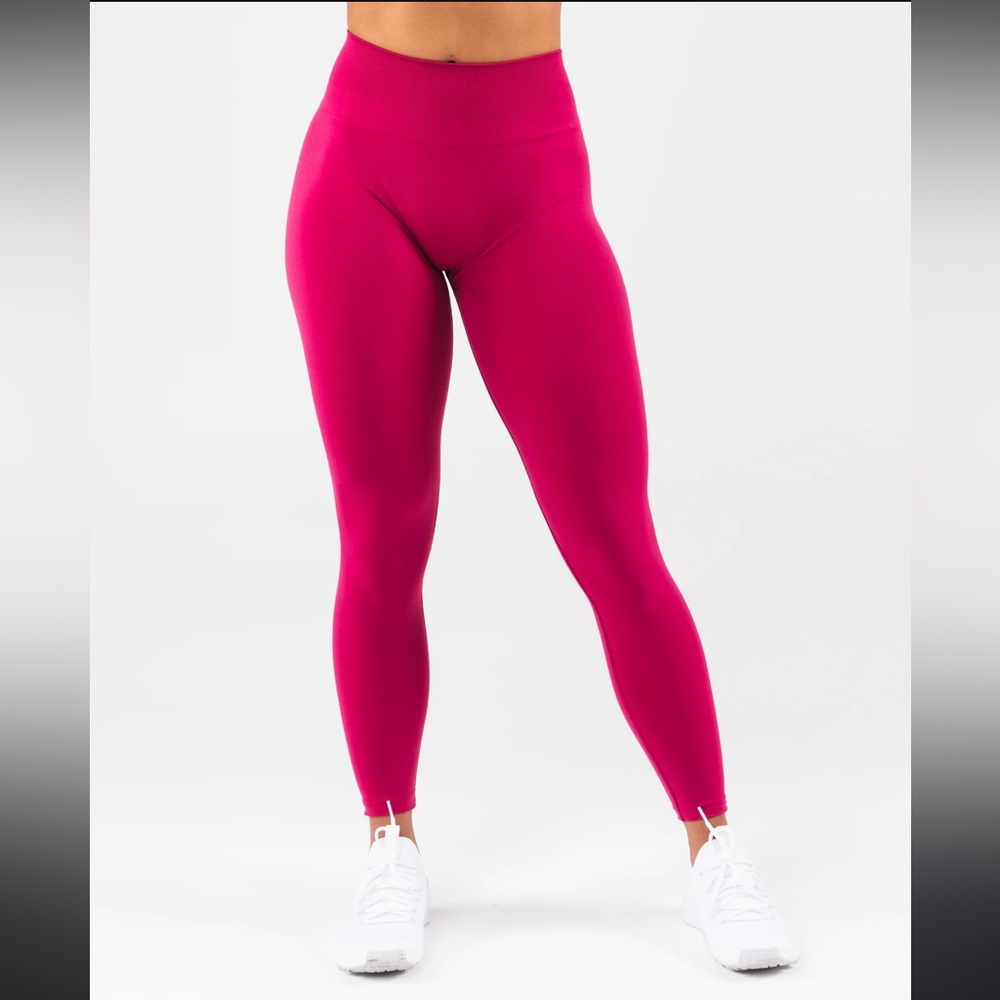 Alphalete amplify leggings color berry size XL